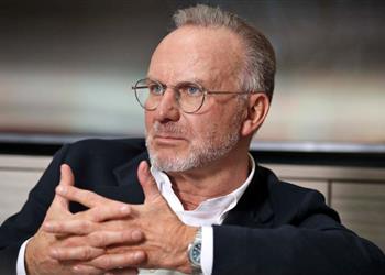 رومينيجه عن أزمة تجديد ألابا مع بايرن ميونخ ندور في حلقات مفرغة