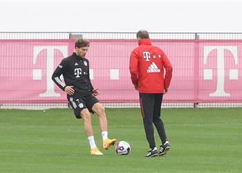 تقارير جورتسكا يقاتل للحاق بمباراة بايرن ميونخ وبورسيا دورتموند