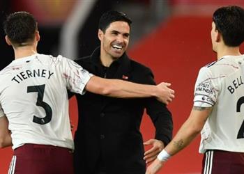 مدافع آرسنال يرغب في الهروب من جحيم أرتيتا