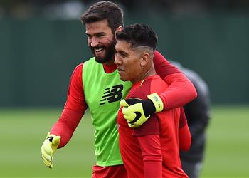 أليسون لسنا في حاجة للحديث عن فيرمينو وجوتا متواضع