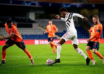 فيديو مانشستر يونايتد يسقط أمام باشاك شهير في دوري أبطال أوروبا