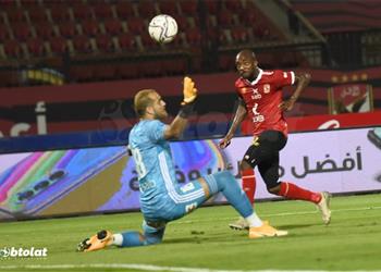 وكيل جيرالدو اللاعب مرتاح في الأهلي ونحترم قرار موسيماني