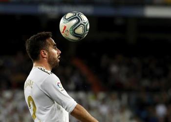 تطورات في مفاوضات ريال مدريد لتجديد عقد كارفاخال