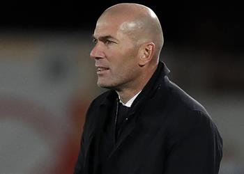 زيدان ي علق على إصابة هازارد وكاسيميرو بـ كورونا ويؤكد راموس أفضل مدافع في التاريخ