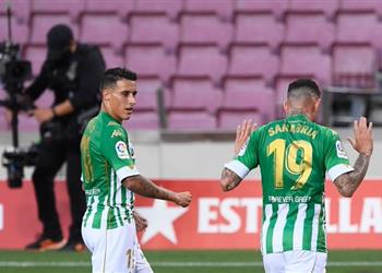 فيديو مورون يسجل هدف ريال بيتيتس الثاني أمام برشلونة