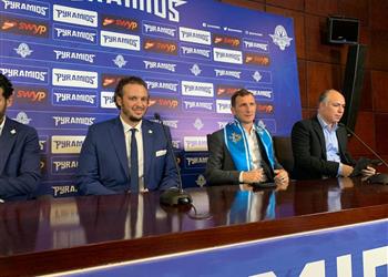 رسمي ا بيراميدز يعلن تعيين الأرجنتيني أروابارينا مدير ا فني ا لمدة موسمين