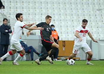 فيديو تركيا تتعادل مع كرواتيا بثلاثية ودي ا
