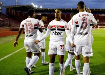 ريال مدريد يتابع لؤلؤة برازيلية جديدة