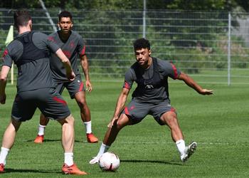 تشامبرلين من الصعب اختيار أفضل لاعب في ليفربول بالتأكيد لست أنا