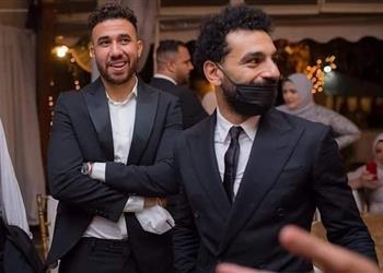 ديلي ميل تعلق على إصابة محمد صلاح بكورونا رقص وسط العشرات بحضور تريزيجيه