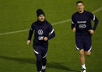 بعد إصابة بن يدر بـ كورونا الإعلان عن نتائج فحص جريزمان ولينجليه