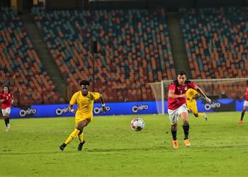 سفير مصر في توجو نتيجة الذهاب جعلتهم يطمعون في مباراة العودة