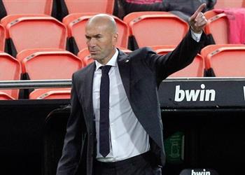 زيدان يتلقى أنباء سارة قبل مباراة ريال مدريد وفياريال