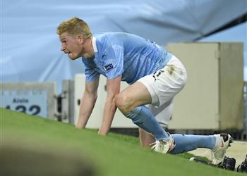 دي بروين يكشف موقفه من الاستمرار مع مانشستر سيتي