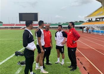 صور طارق مصطفى ينضم لبعثة منتخب مصر في توجو