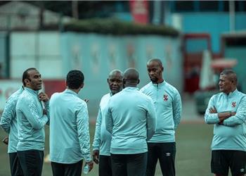 موسيماني يصطحب جهاز الأهلي لحضور مباراة مصر والبرازيل الأولمبي