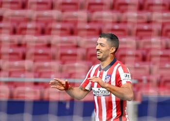 ماركا أتلتيكو مدريد يتمنى كذب اختبار كورونا لـ سواريز من أجل مواجهة برشلونة