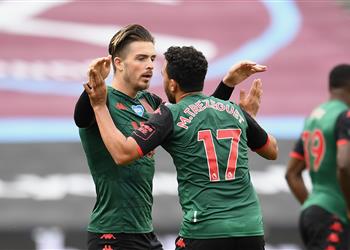 جريليش يمازح تريزيجيه بسبب طائرة أستون فيلا الخاصة تعيش حياة جيدة