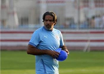 طبيب الزمالك يكشف تطورات إصابة مدحت عبد الهادي بكورونا