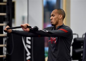 تياجو ألكانتارا وفابينيو يظهران في تدريبات ليفربول قبل مواجهة ليستر سيتي