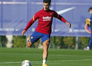 كوتينيو يزف نب أ سار ا لـ برشلونة قبل صدام أتلتيكو مدريد في الدوري الإسباني