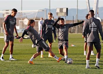 قائمة ريال مدريد لمباراة فياريال غياب راموس وبنزيما