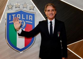 مانشيني يعلن تعافيه من فيروس كورونا