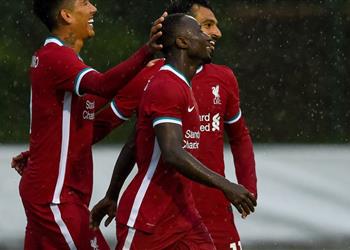 تقارير ليفربول يريد التخلص من موهبته بسبب محمد صلاح وماني