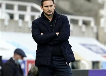 لامبارد ي شيد بـ كانتي وثنائي تشيلسي بعد الفوز على نيوكاسل