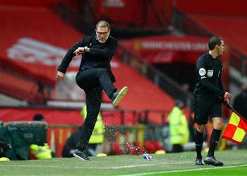 مدرب وست بروميتش يهاجم الـVAR استحقينا ركلة جزاء مثل مانشستر يونايتد