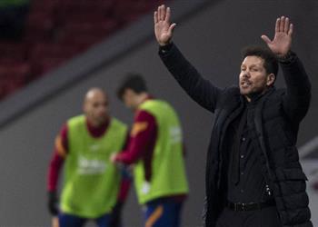 سيميوني يعلق على فوزه الأول أمام برشلونة بالليجا ويشيد بلاعبيه