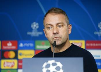 فليك يوضح حالة هيرنانديز وزوله قبل مباراة بايرن ميونخ وسالزبورج