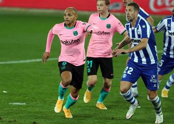 تشكيل برشلونة ضد دينامو كييف كوتينيو أساسي ا وبرايثوايت يقود الهجوم