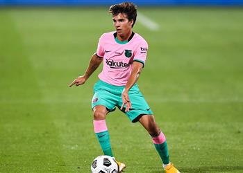 ناد إنجليزي يسعى لإنقاذ ريكي بويج من جحيم برشلونة