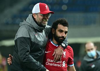 كلوب يعلق على مشاركة محمد صلاح في مباراة ليفربول وأتالانتا