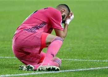شكوك حول تواجد بنزيما في مباراة ريال مدريد وألافيس