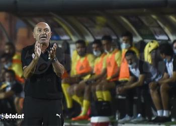لمنع خطورة لاعب الأهلي باتشيكو يكلف طارق حامد بمهام خاصة في نهائي إفريقيا
