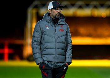 كلوب يكشف موقف هندرسون من مباراة ليفربول وبرايتون في الدوري الإنجليزي