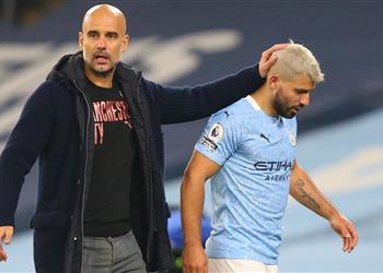 جوارديولا ي لقى الكرة في ملعب أجويرو بشأن تجديد عقده وي صر ح لم أجد أحد ا يشبهه