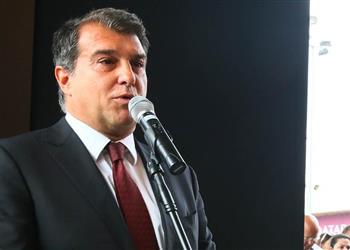 لابورتا يعلن ترشحه لرئاسة برشلونة