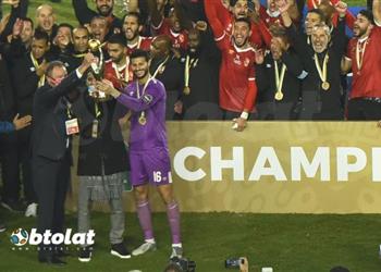 فيديو الأهلي يهزم الزمالك في الوقت القاتل ويتوج بطل ا لـ دوري أبطال إفريقيا