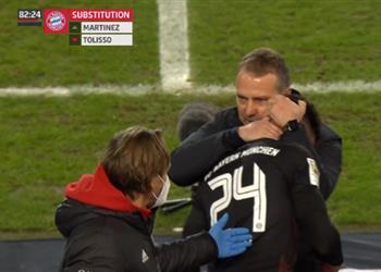 صور توليسو يخرج باكي ا في مباراة بايرن ميونخ وشتوتجارت