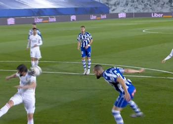 فيديو لوكاس بيريز يسجل هدف ألافيس الأول أمام ريال مدريد