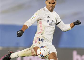 فيديو كاسيميرو يسجل هدف ريال مدريد الأول أمام ألافيس
