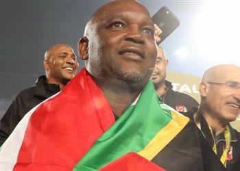 الاتحاد الجنوب إفريقي لـ موسيماني أصبحت بطل ا في مصر مع الأهلي وفخورين بك