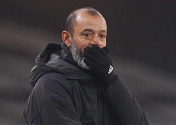 مدرب ولفرهامبتون بعد الفوز أمام آرسنال فخور بفريقي ونريد التحسن