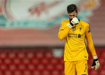 شكوك حول مشاركة أليسون في مباراة ليفربول وأياكس