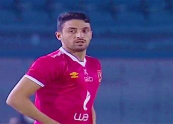 طاهر محمد طاهر يشارك لأول مرة مع الأهلي أمام الاتحاد السكندري