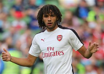 محمد النني يكشف موقفه من مباراة آرسنال ورابيد فيينا في الدوري الأوروبي