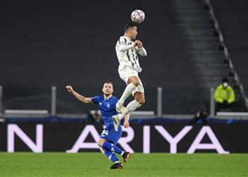 فيديو كريستيانو رونالدو يصل للهدف 750 في مسيرته الكروية